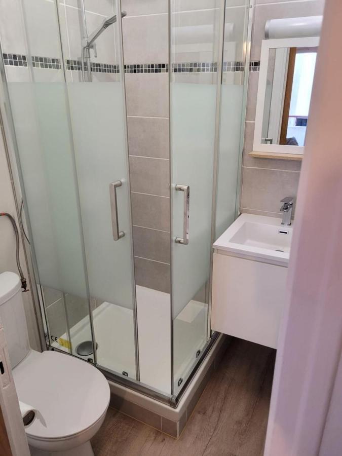 Апартаменты Studio Avignon Place Des Corps Saints Экстерьер фото